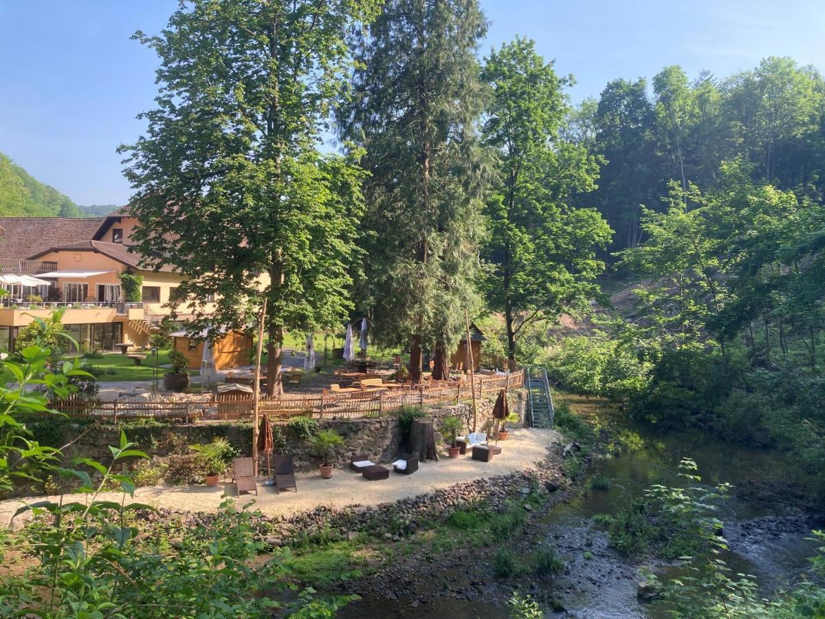 Fuchs'Sche Muehle Hotel Weinheim Exterior photo